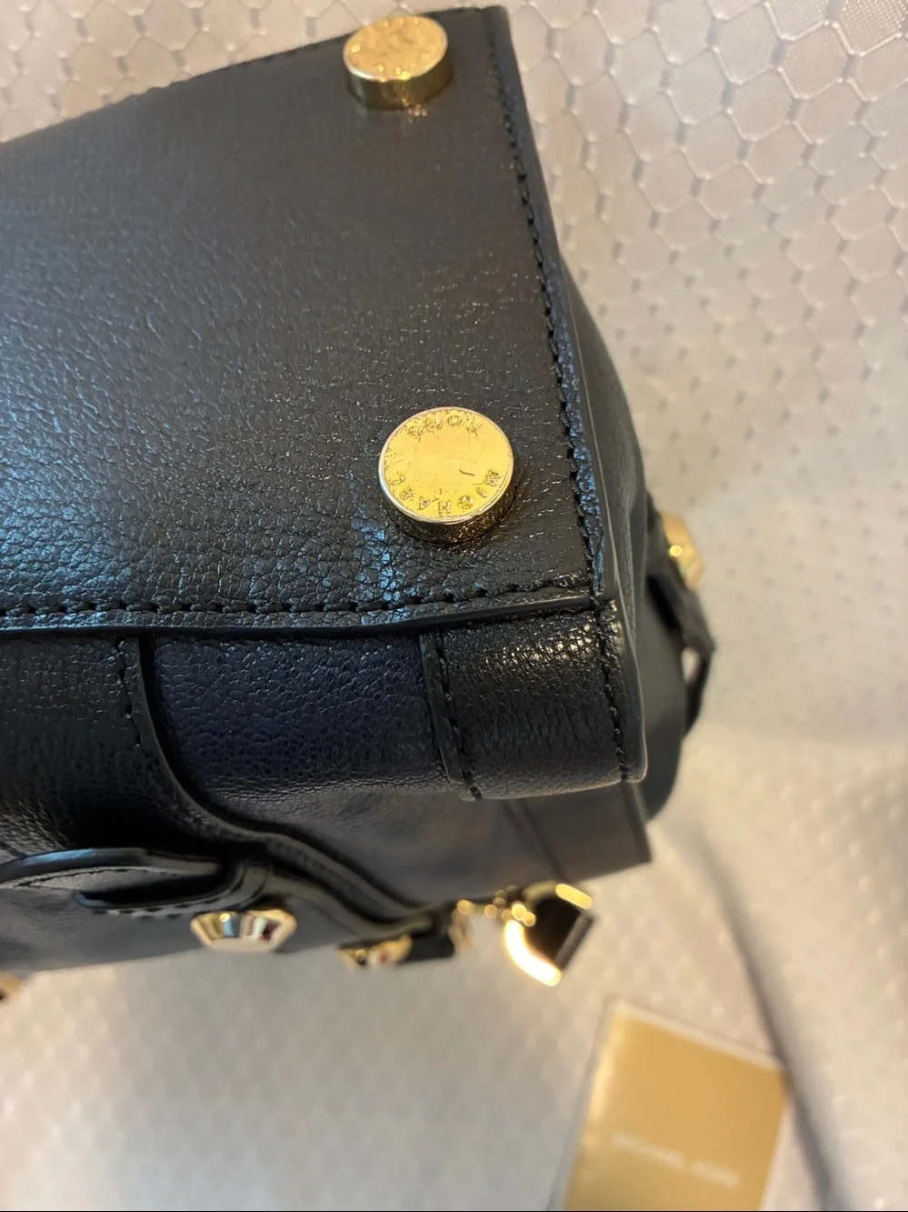 Michael Kors Collins Studded Medium Luxe Satchel Like New!!